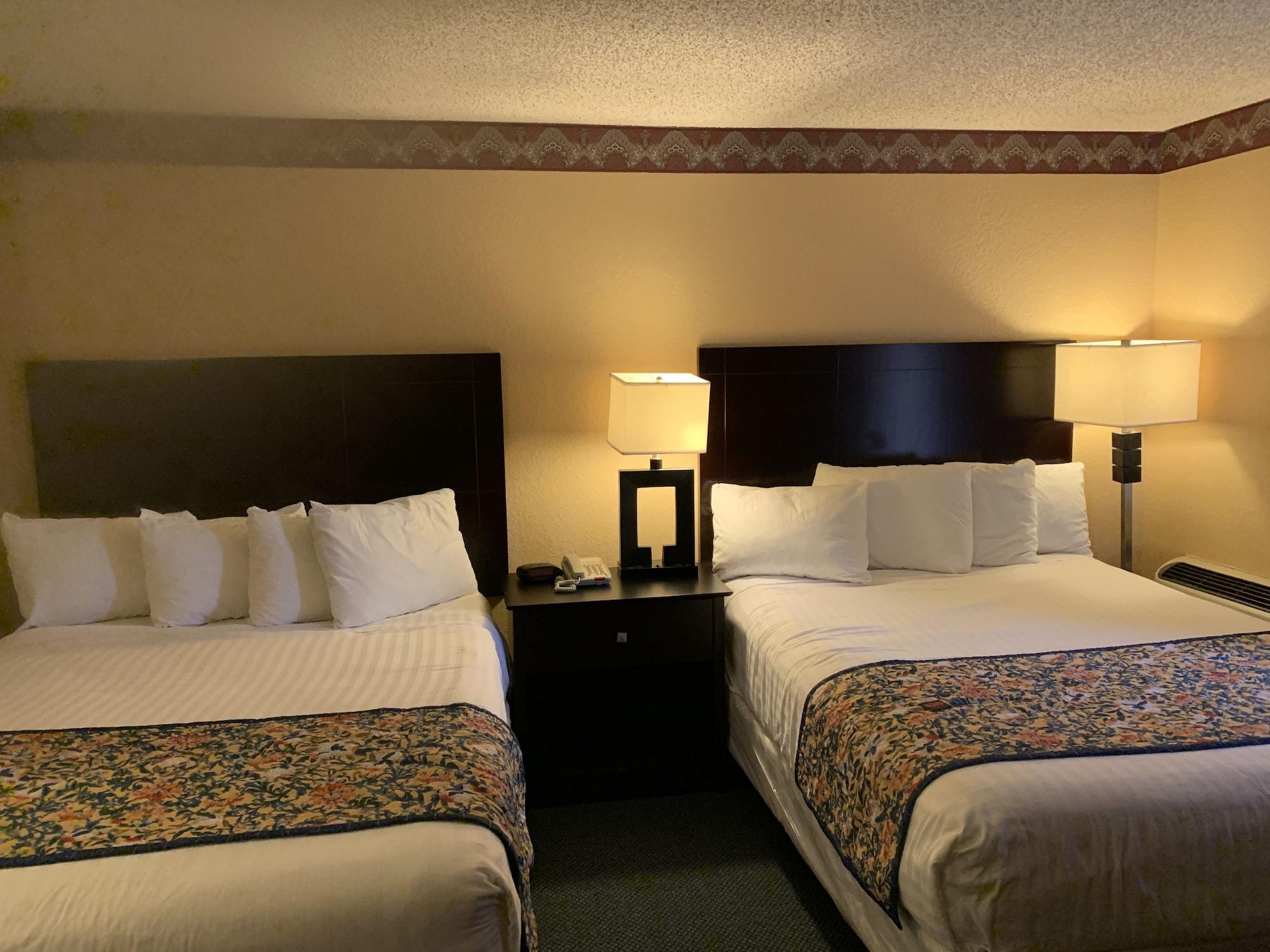 Lincoln Inn Express Hotel And Suites Oklahoma City Exterior photo